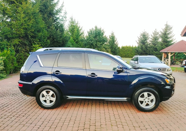 Mitsubishi Outlander cena 39900 przebieg: 207000, rok produkcji 2010 z Kozienice małe 562